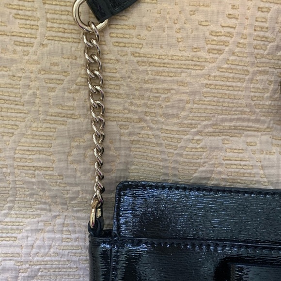 RARE KATE SPADE PATENT LEATHER HANDBAG W CHAIN CROSSBODY OR SHOULDER BLACK - Picture 10 of 10